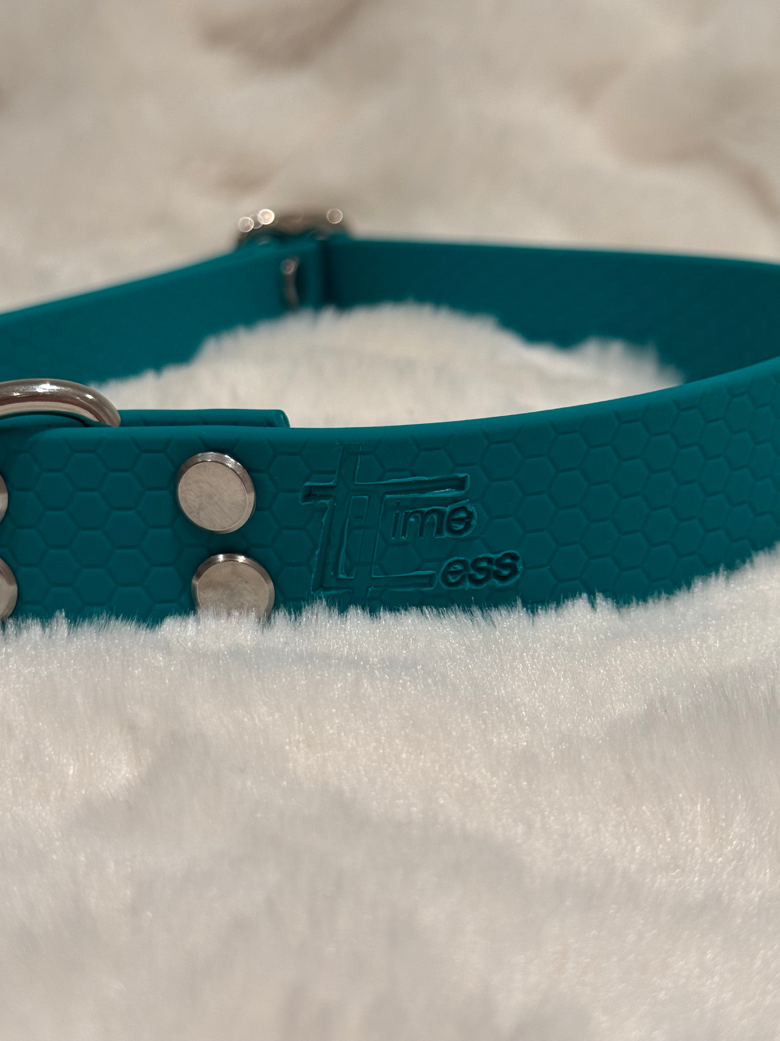 Hexa halsband med snabbspänne - Aqua/turkos