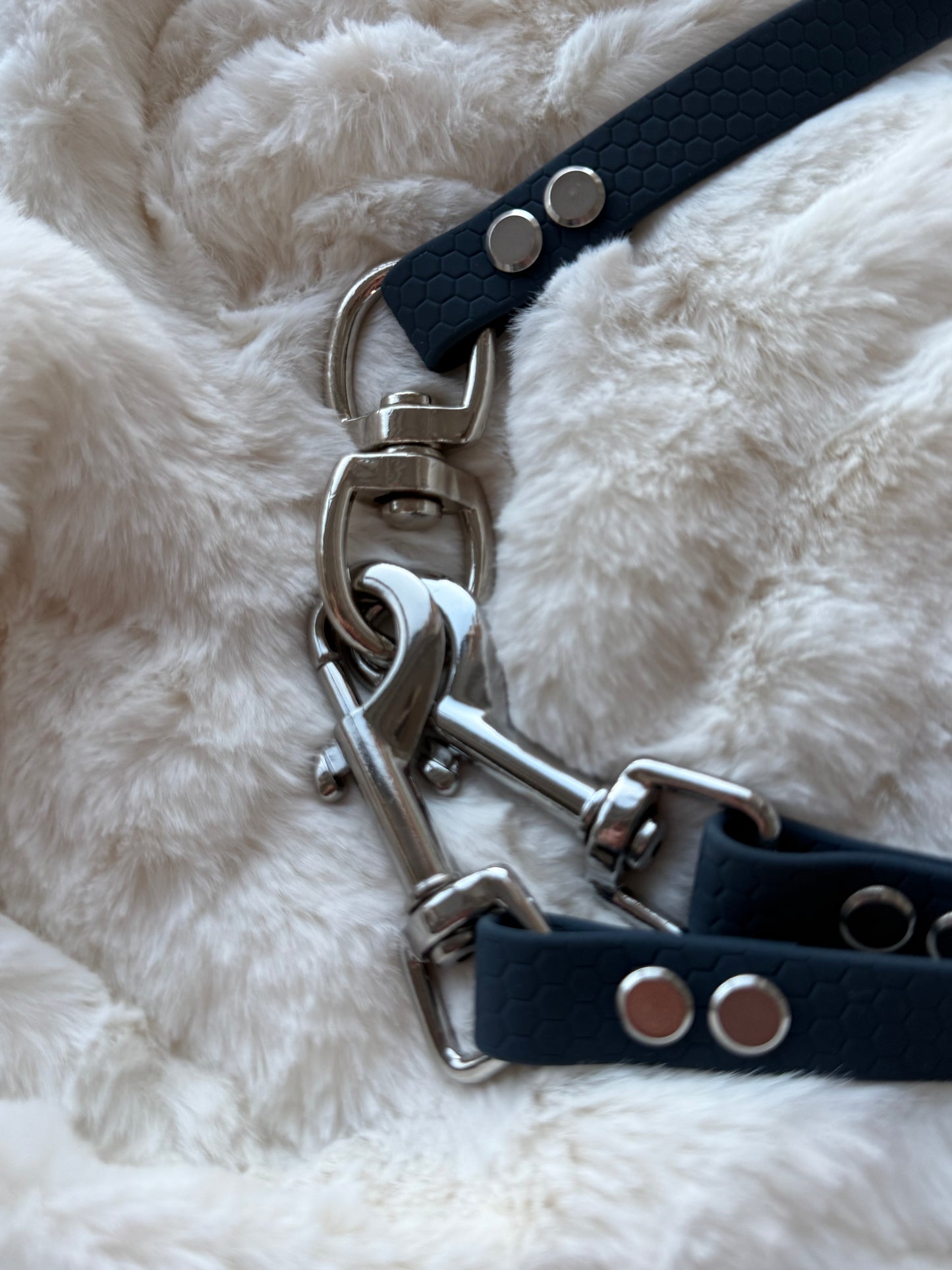 Crossbody ”flera hundar” (+ Multigrepp koppel)