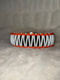 Reflexparacord halsband med färg detalj
