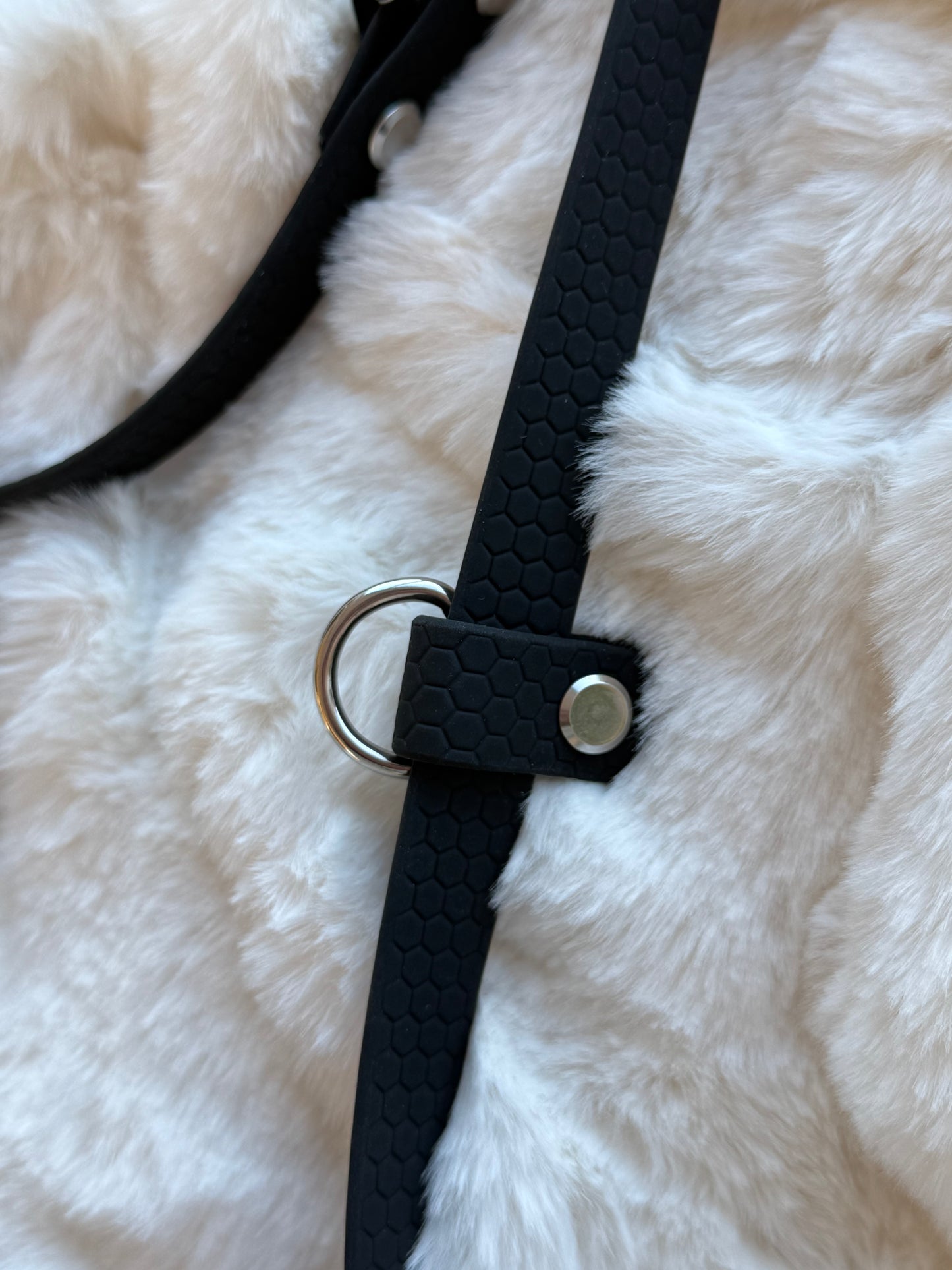 Crossbody ”flera hundar” (+ Multigrepp koppel)