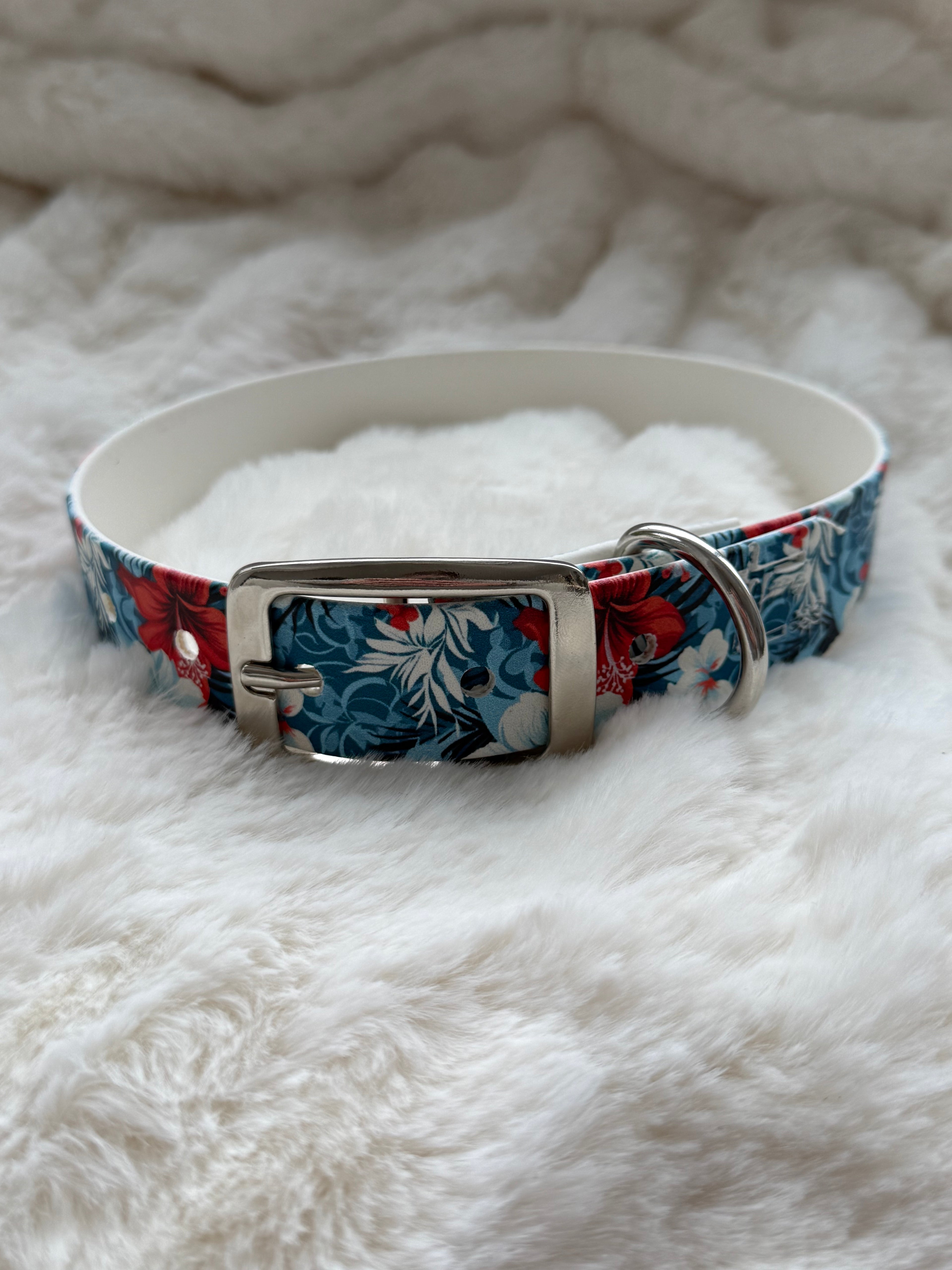 UV-printed Biothane halsband ”blommor”