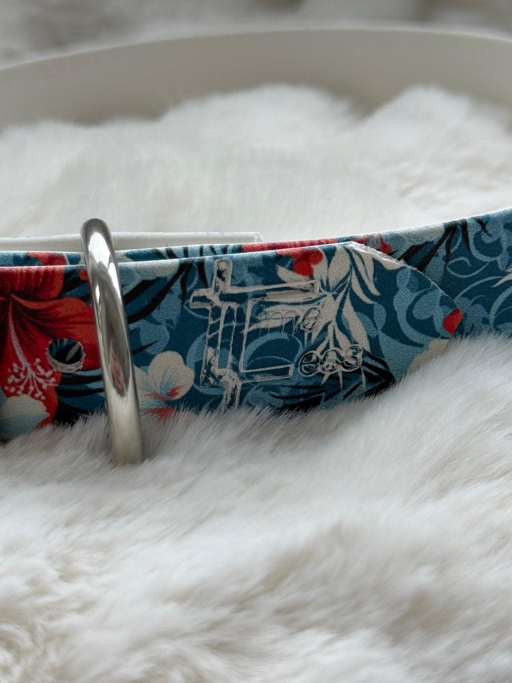 UV-printed Biothane halsband ”blommor”