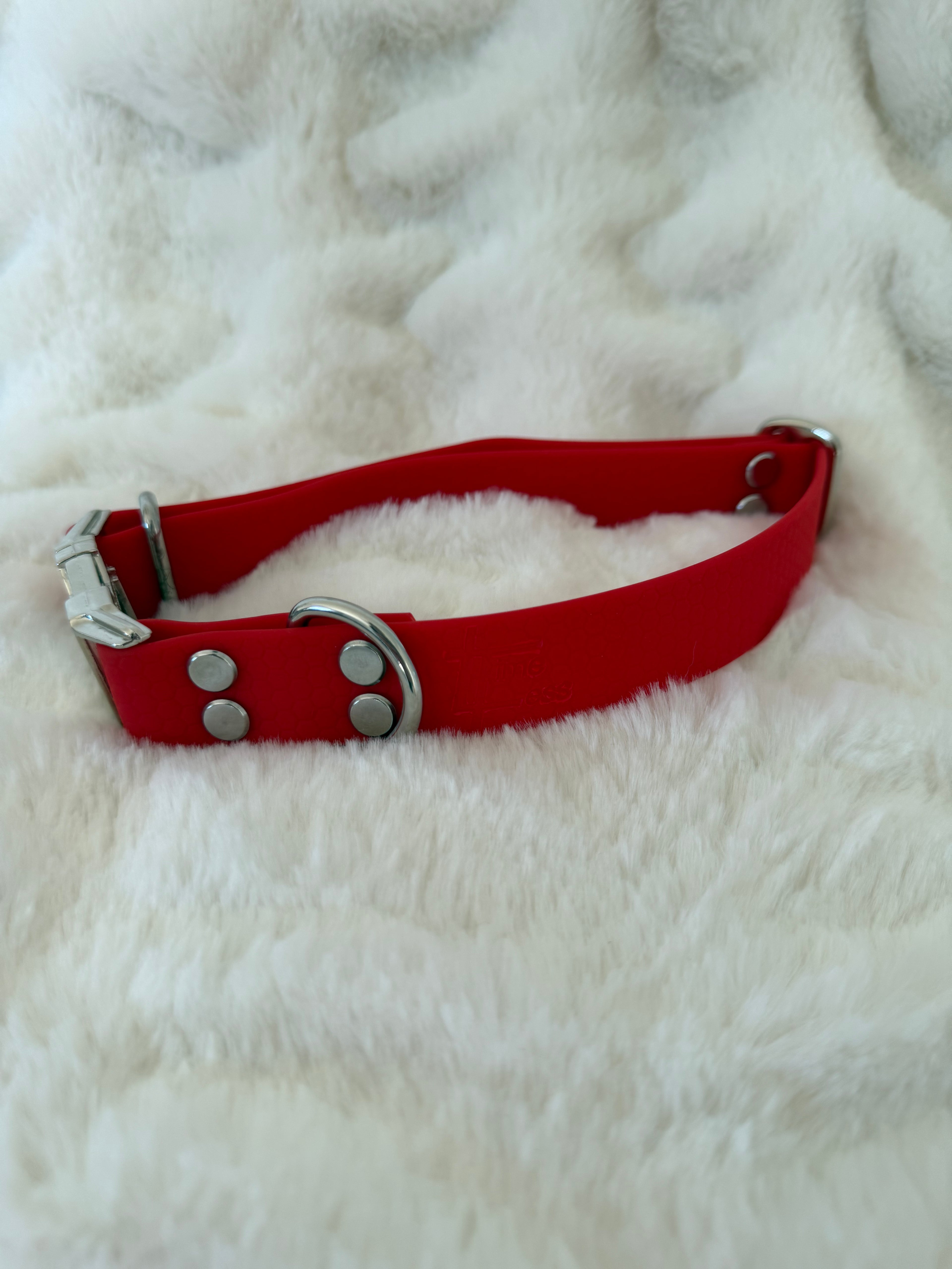 Hexa halsband med snabbspänne (röd) ”M”