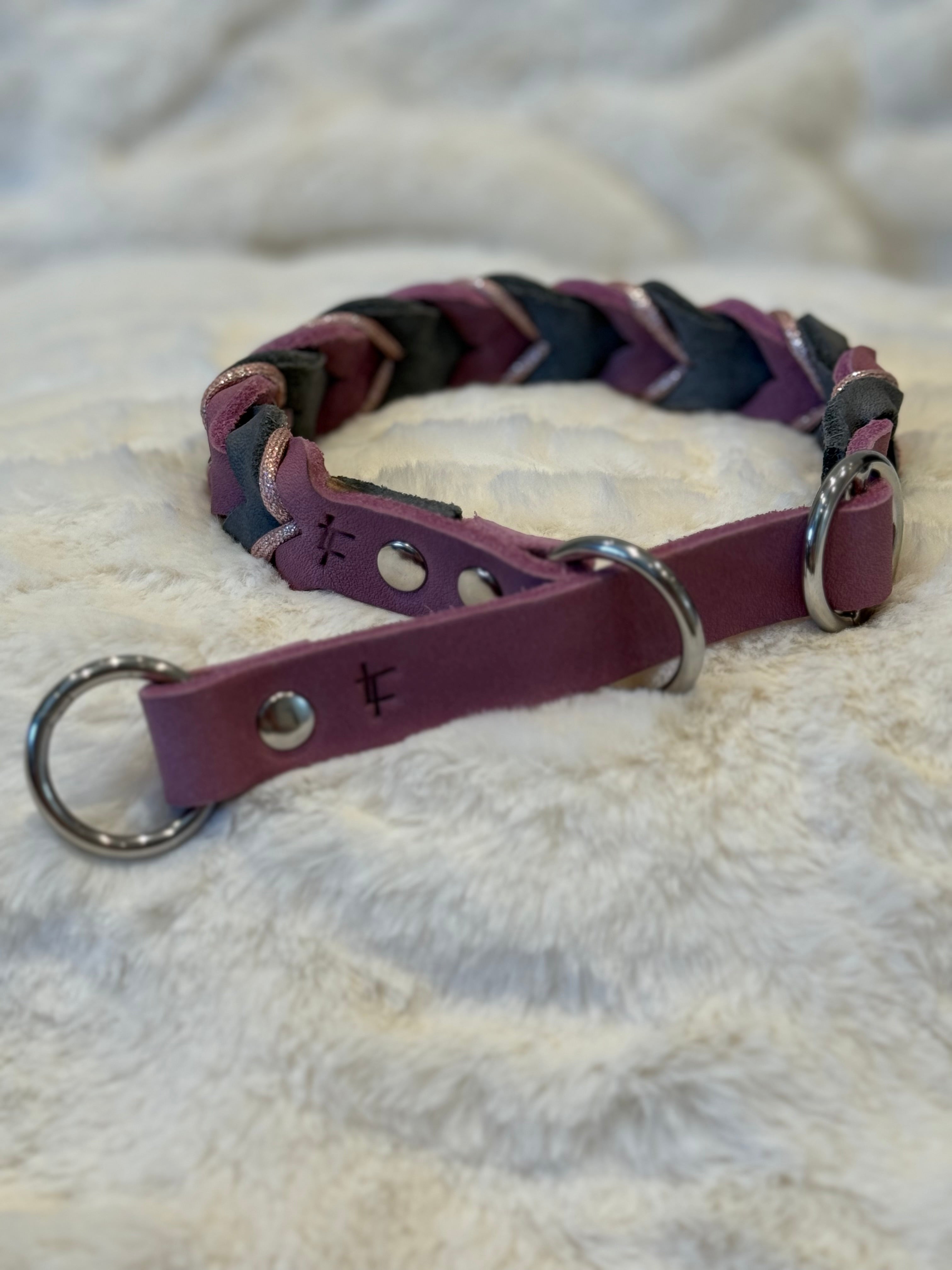 Flätat läderhalsband